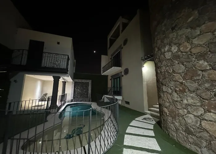 Macarena Guest House