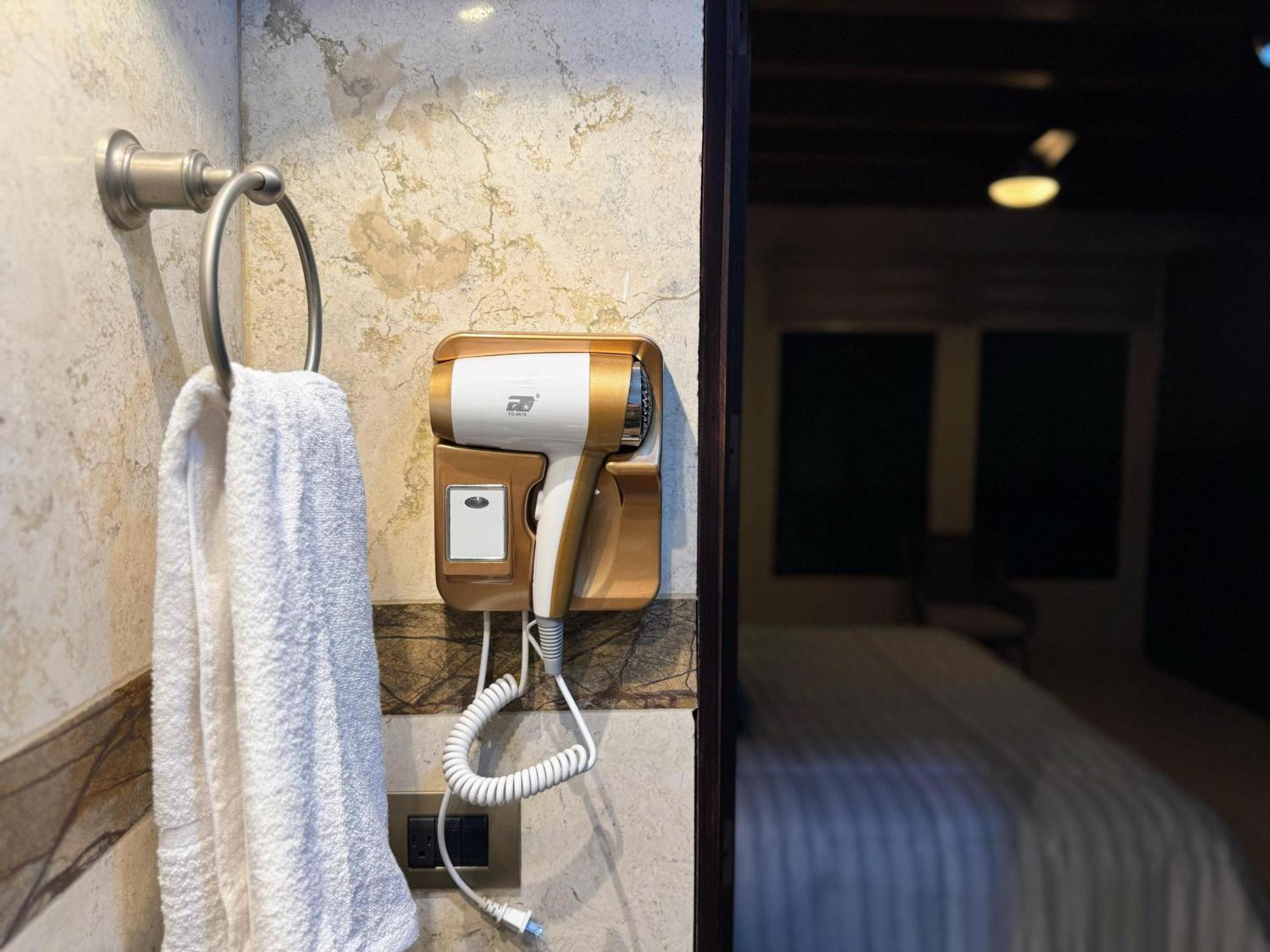 Macarena Bed & Breakfast *
